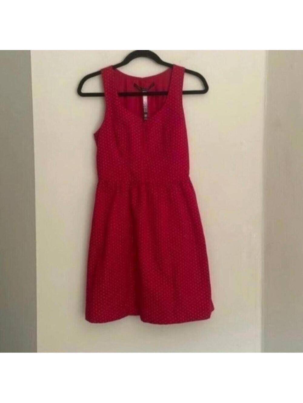 Kensie Ruby Red Sweetheart Neck Sleeveless Retro Embroidered Dress